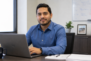 cómo emitir factura CFDI 4.0 paso a paso